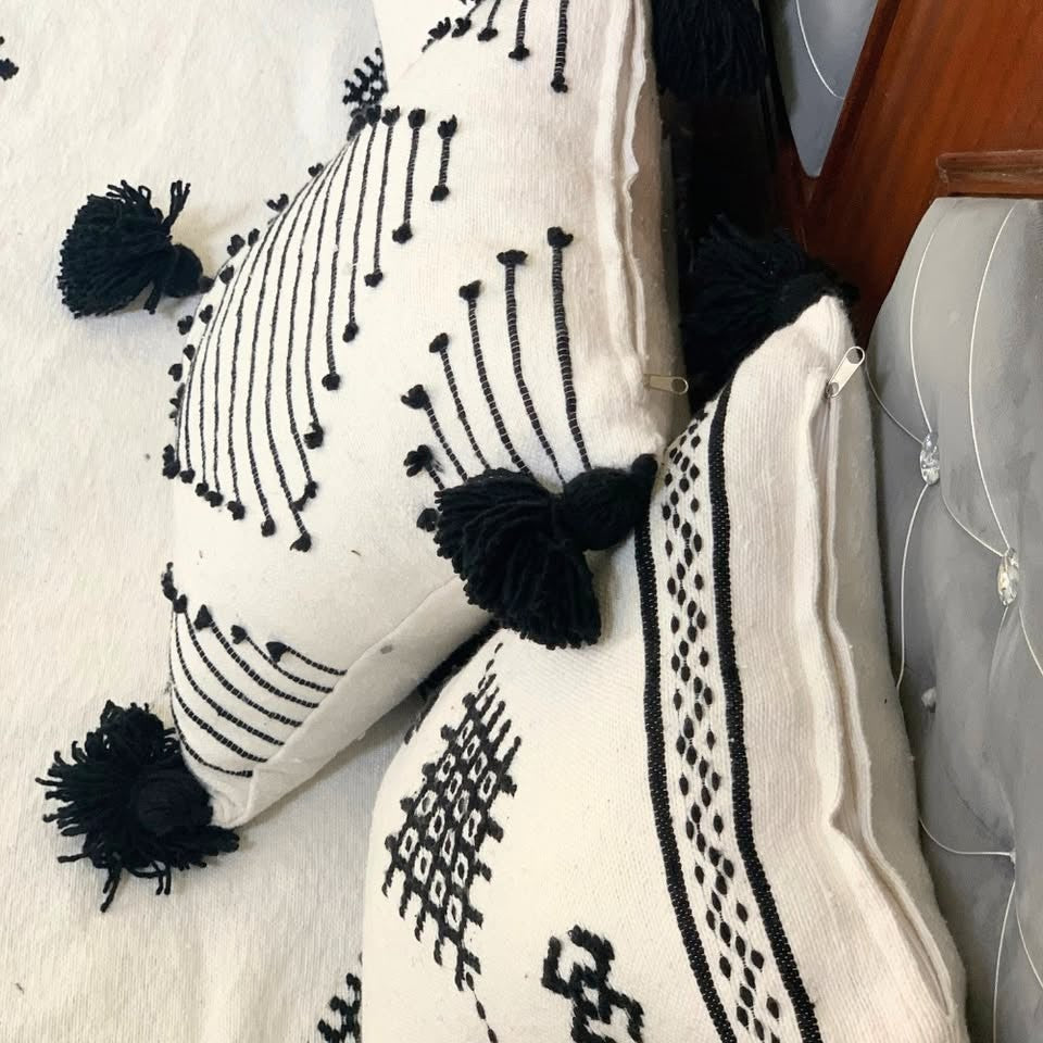 Moroccan PomPom Woven Blankets