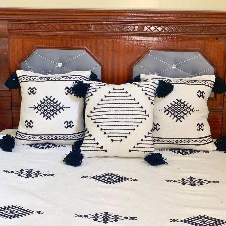 Moroccan PomPom Woven Blankets