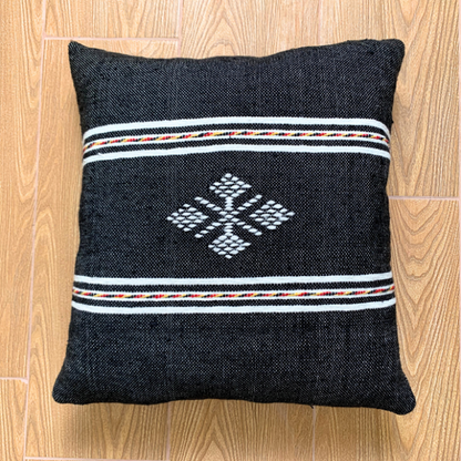 Black Cactus Silk Pillow Cover