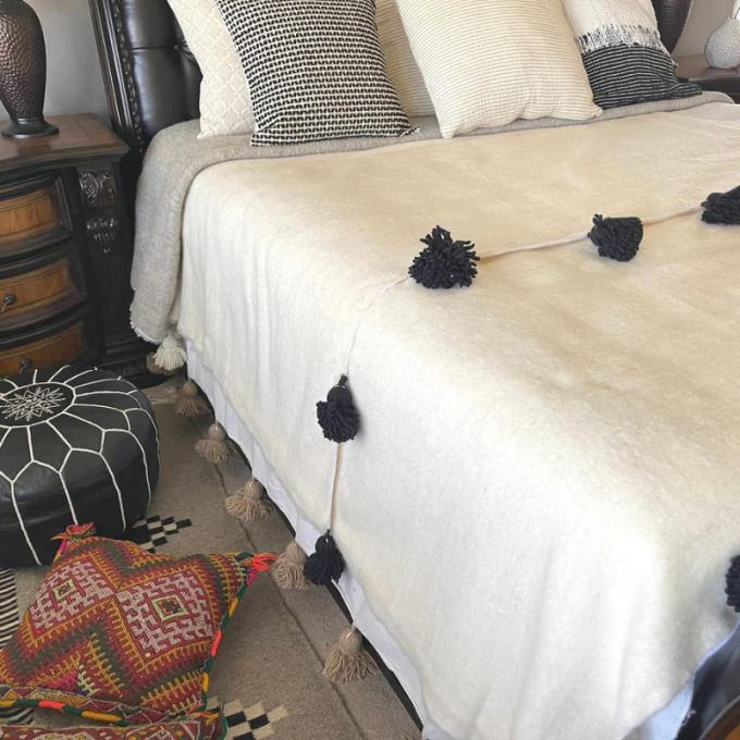 Moroccan PomPom Woven Blankets