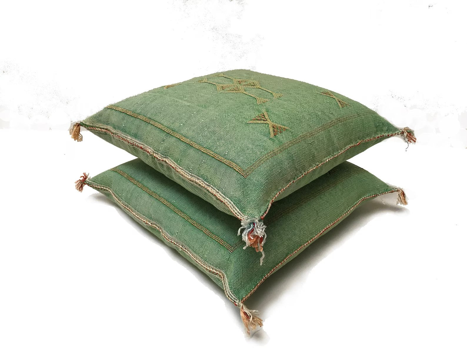 Green Moroccan cactus silk pillow